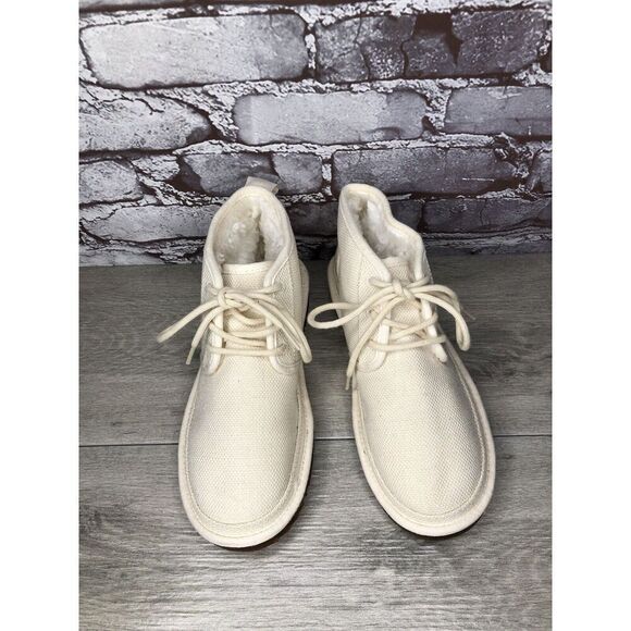 UGG Neumel Natural White Ankle Lace Up Chukka Boots Men’s Sz 7M US/40EU 1117613